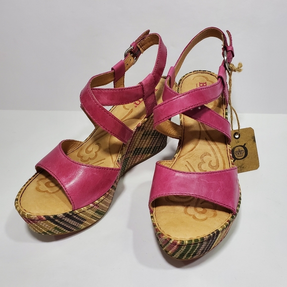 NWT Born Fushcia/Pink Leather Platform Wedge Sandal Size 7 - Picture 2 of 14